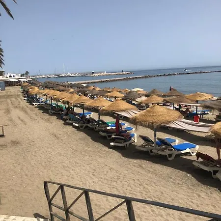 Apartment 2nd Line - 1 Bedroom - A From Marbella