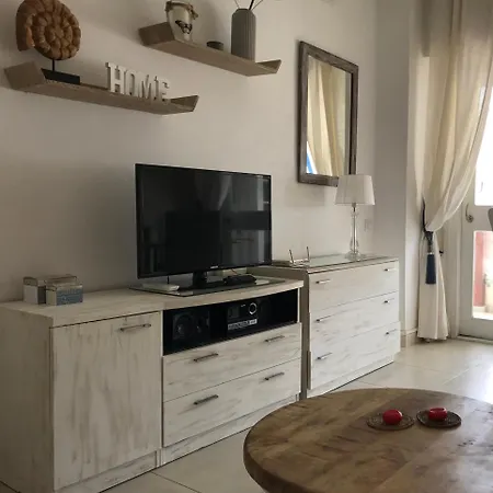 2nd Line - 1 Bedroom - A From Apartman *