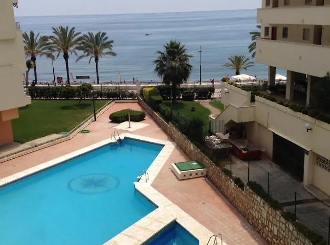 2nd Line - 1 Bedroom - A From Апартаменти