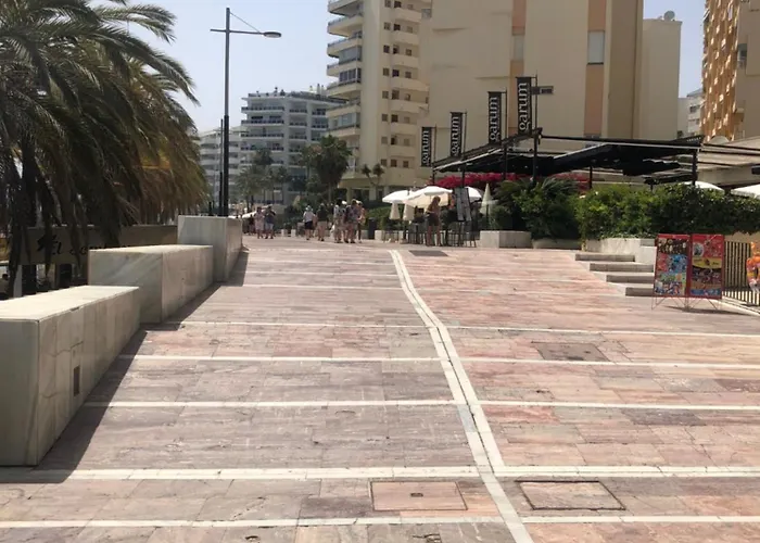 2nd Line - 1 Bedroom - A From Марбелья